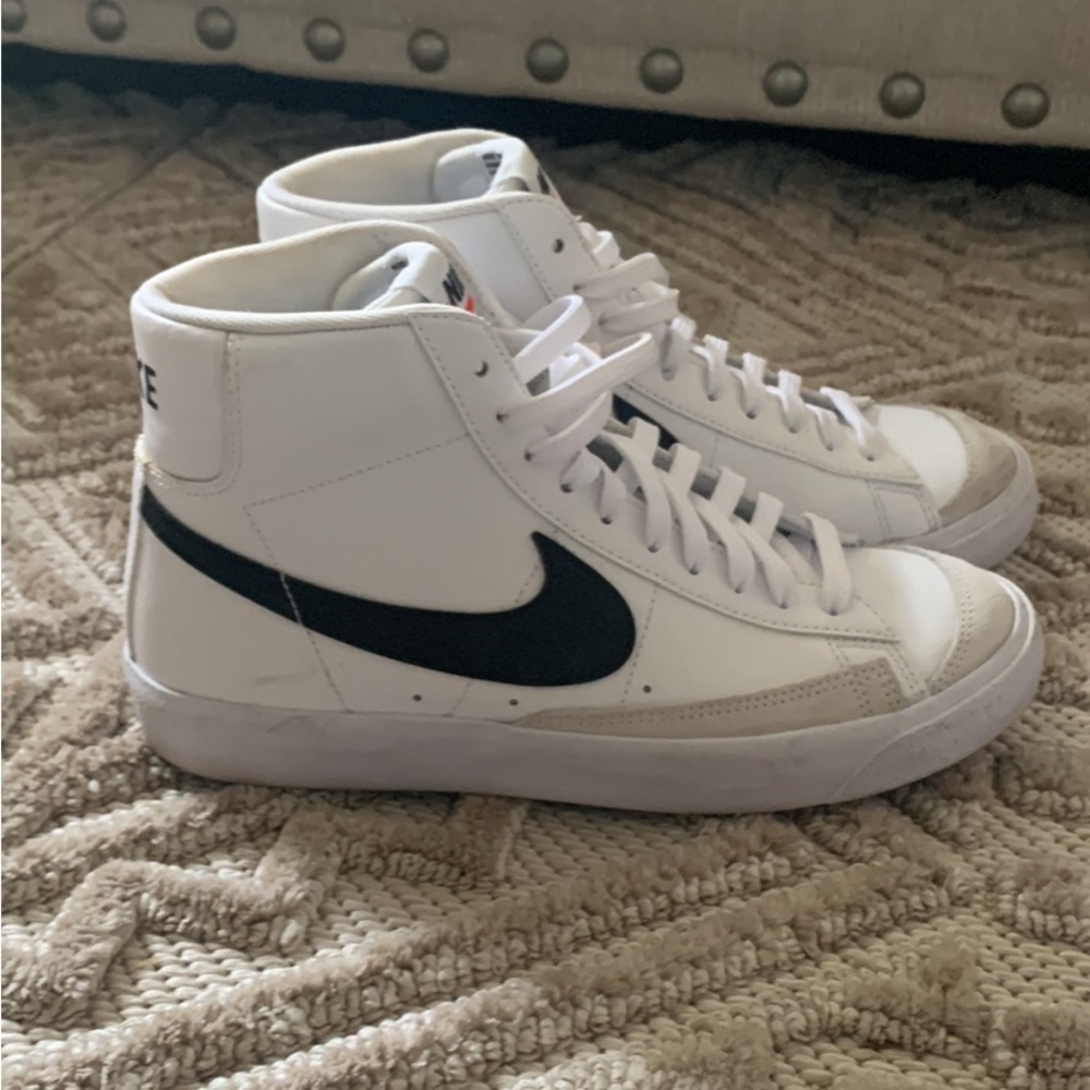 Blazers 7Y (9womens)